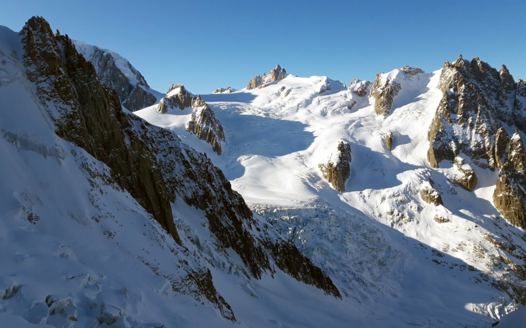 01012020, a journey through the fragile heaven of Mont Blanc